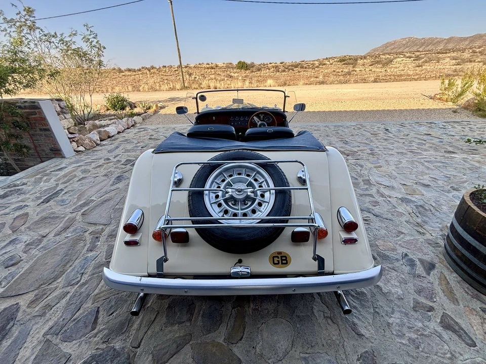 1986 Morgan Plus 8 - Image 9 of 30
