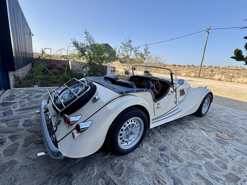 1986 Morgan Plus 8 - Image 8 of 30
