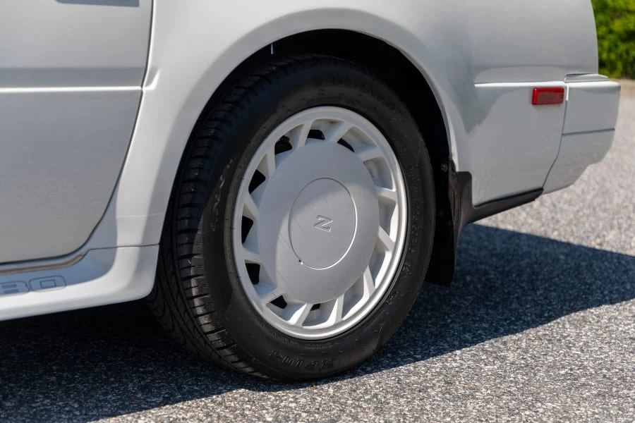 1986 Nissan 300ZX 3rd Gen - Image 5 of 14