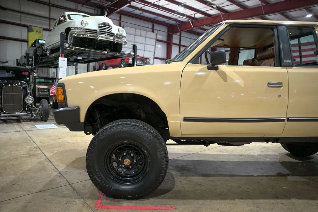 1986 Nissan - Image 3 of 21