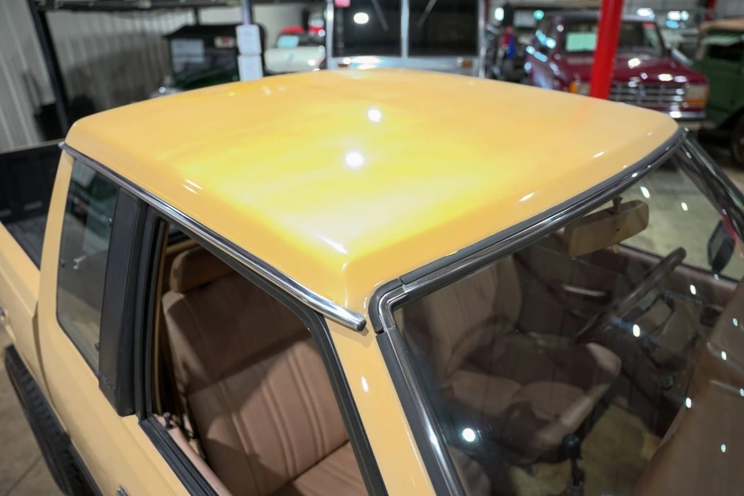 1986 Nissan - Image 19 of 21