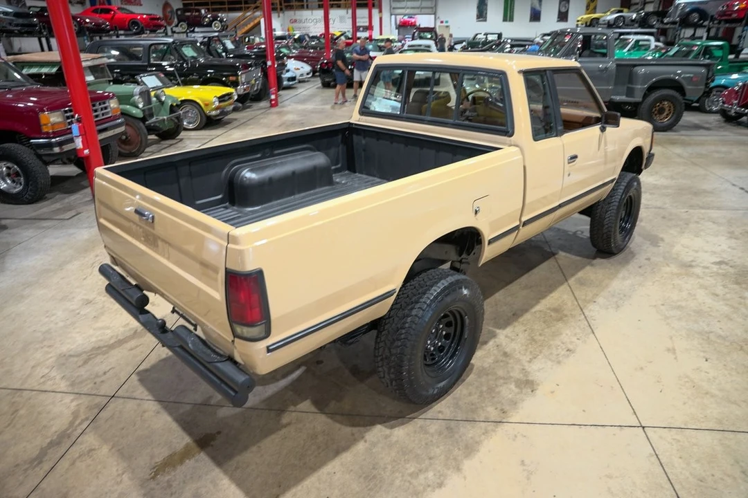 1986 Nissan - Image 17 of 21