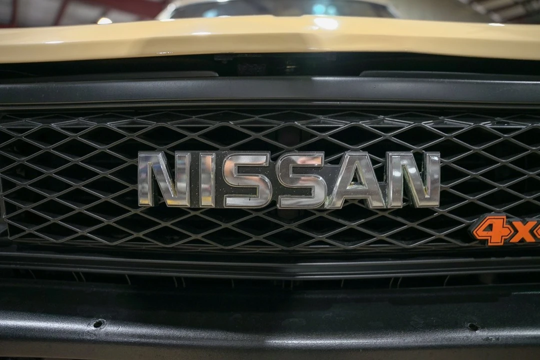 1986 Nissan - Image 21 of 21