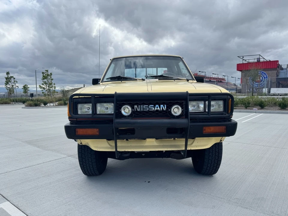 1986 Nissan - Image 3 of 31