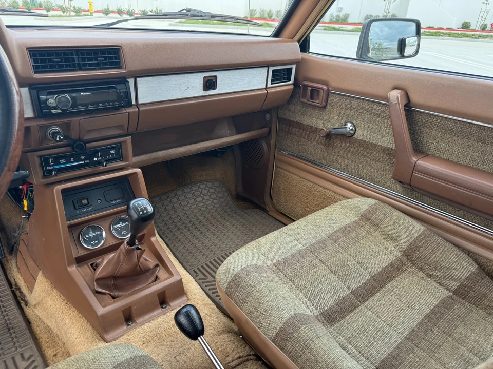 1986 Nissan - Image 20 of 31