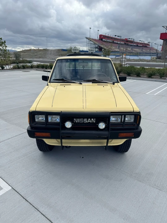 1986 Nissan - Image 4 of 31