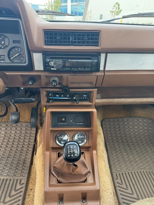 1986 Nissan - Image 21 of 31