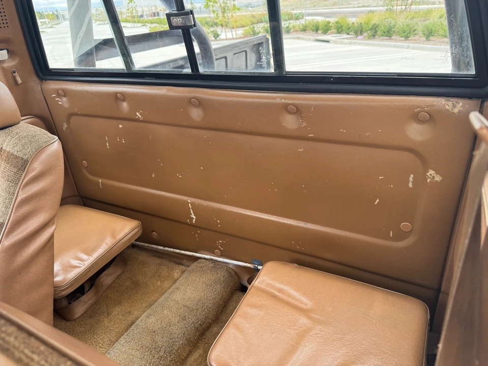 1986 Nissan - Image 29 of 31
