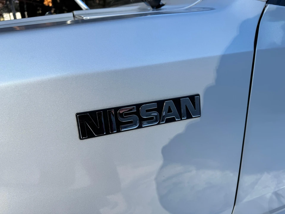 1986 Nissan - Image 21 of 31