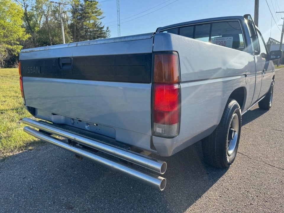 1986 Nissan Frontier - Image 14 of 31