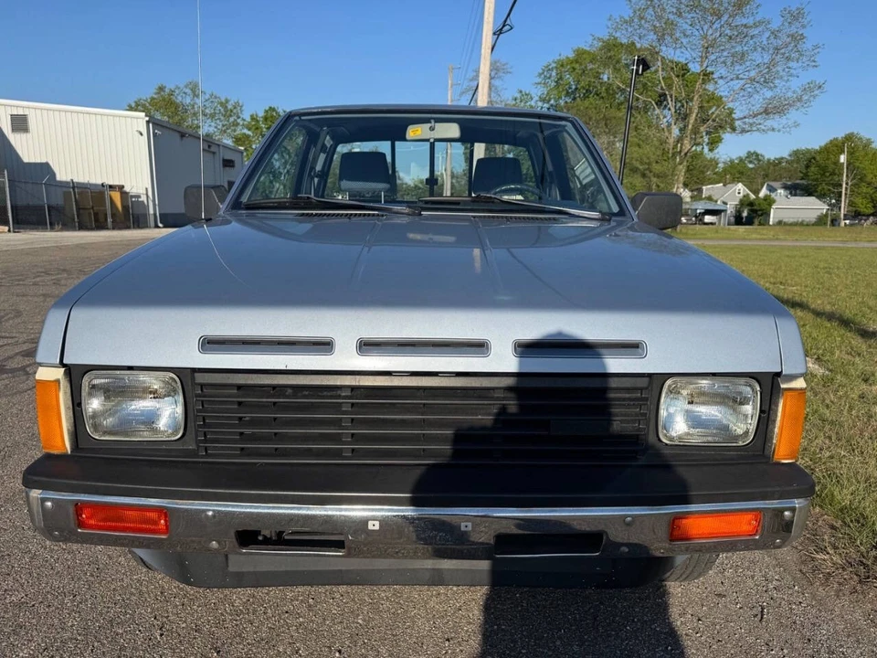 1986 Nissan Frontier - Image 3 of 31