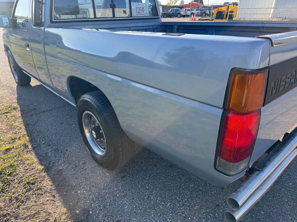 1986 Nissan Frontier - Image 11 of 31