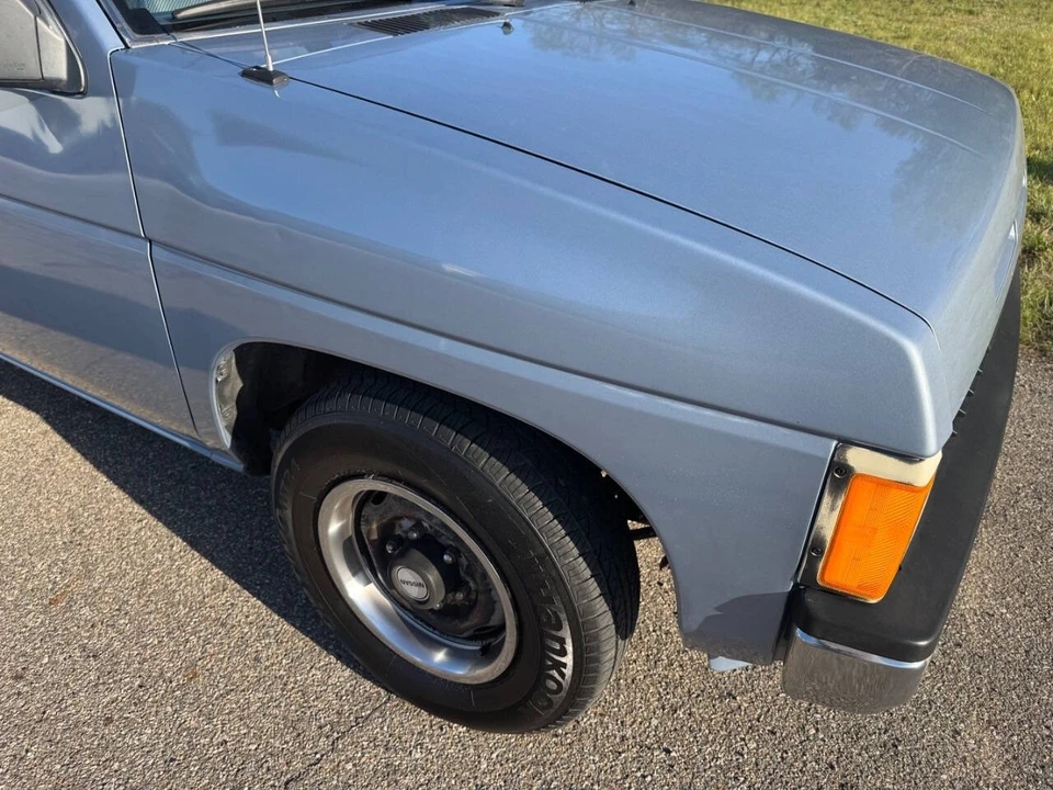 1986 Nissan Frontier - Image 20 of 31
