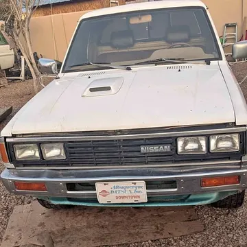 1986 Nissan Frontier LE Pickup 2D 6 ft