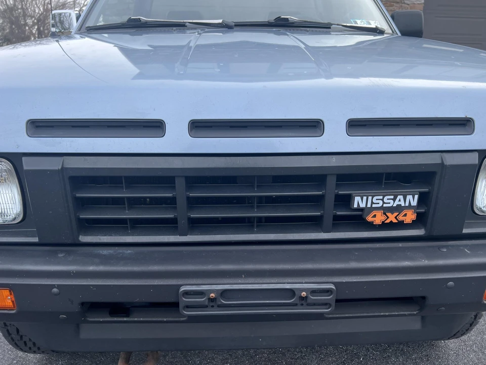 1986 Nissan - Image 18 of 31