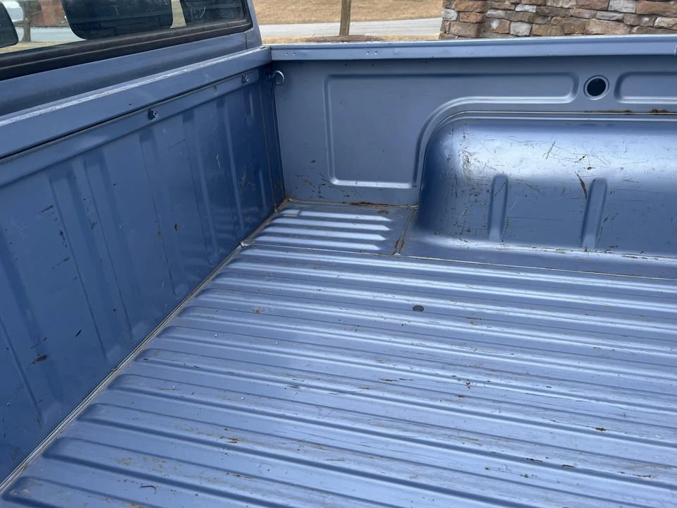 1986 Nissan - Image 30 of 31