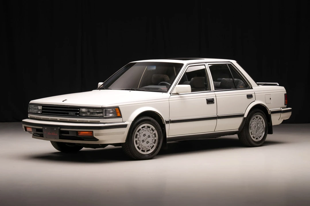 1986 Nissan Maxima 2nd Gen - Image 2 of 31
