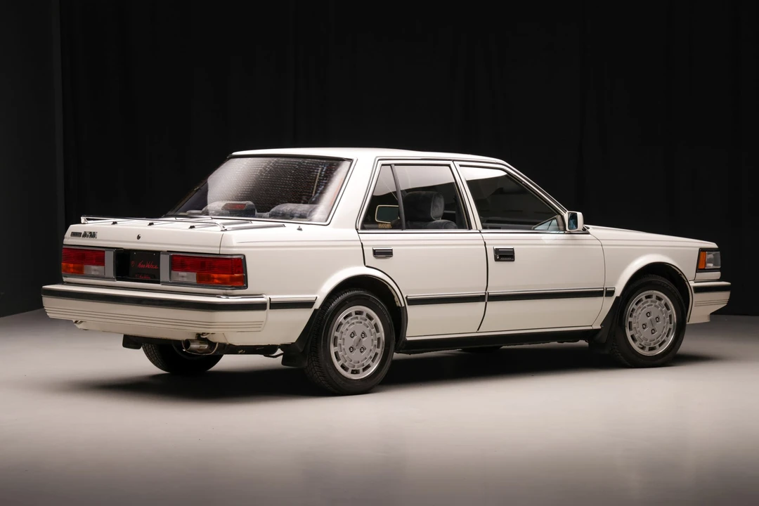 1986 Nissan Maxima 2nd Gen - Image 9 of 31
