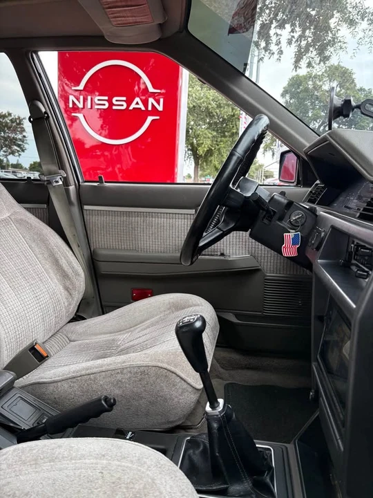 1986 Nissan Maxima 2nd Gen - Image 6 of 10