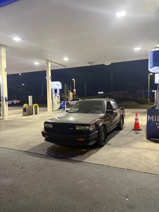 1986 Nissan Maxima 2nd Gen - Image 9 of 10