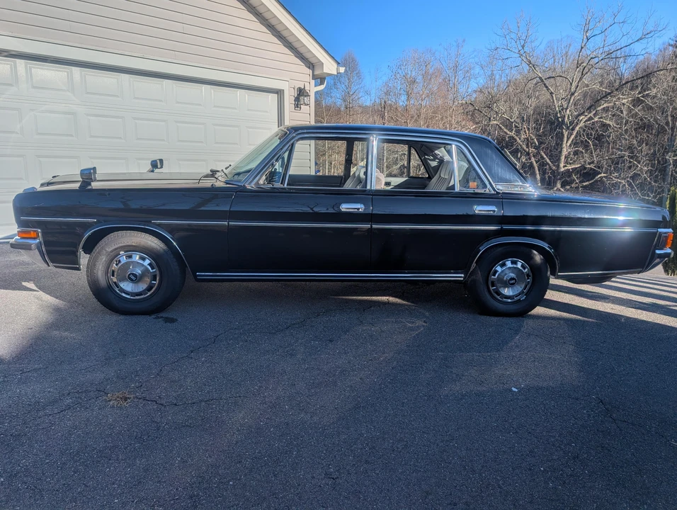 1986 Nissan President 2nd Gen - Image 13 of 31