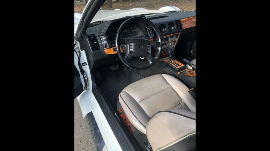1986 Nissan - Image 5 of 12