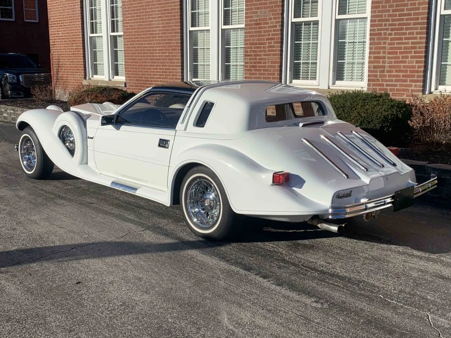 1986 Nissan - Image 3 of 8