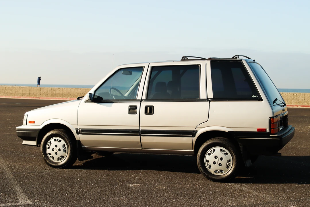 1986 Nissan U11 Bluebird - Image 16 of 31