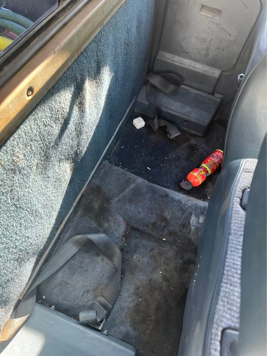 1986 Nissan Frontier - Image 5 of 13