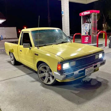 1986 Nissan Pickup