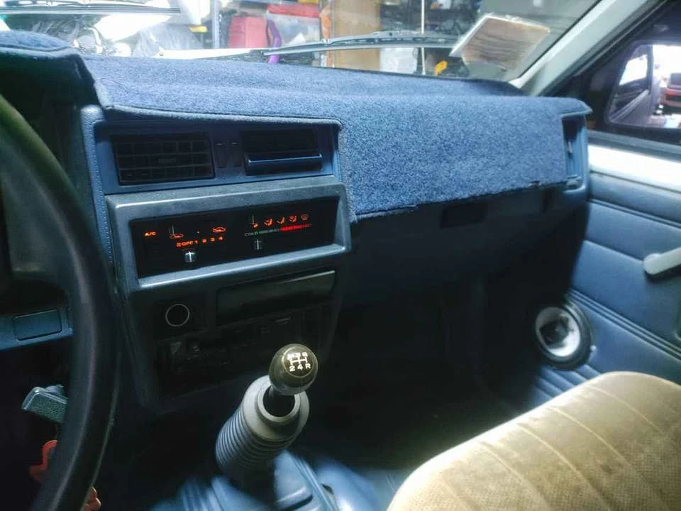 1986 Nissan - Image 7 of 9