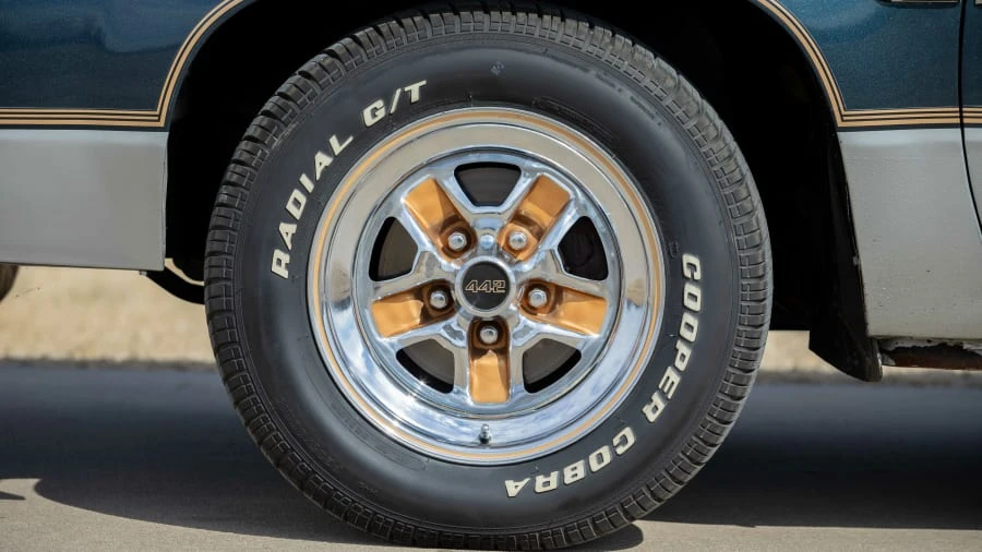 1986 Oldsmobile 442 4th Gen - Image 9 of 14