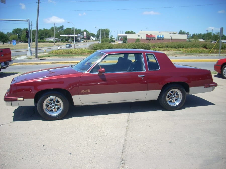 1986 Oldsmobile 442 4th Gen - Image 4 of 4