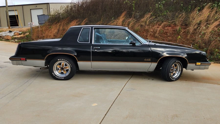1986 Oldsmobile 442 4th Gen - Image 10 of 25