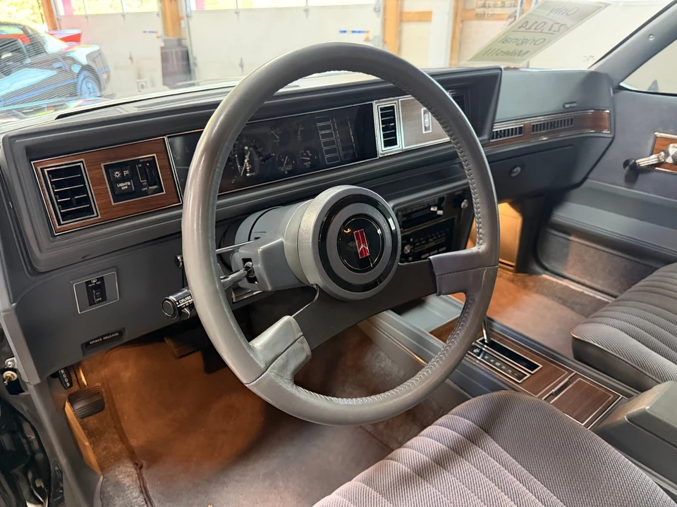 1986 Oldsmobile 442 4th Gen - Image 16 of 21