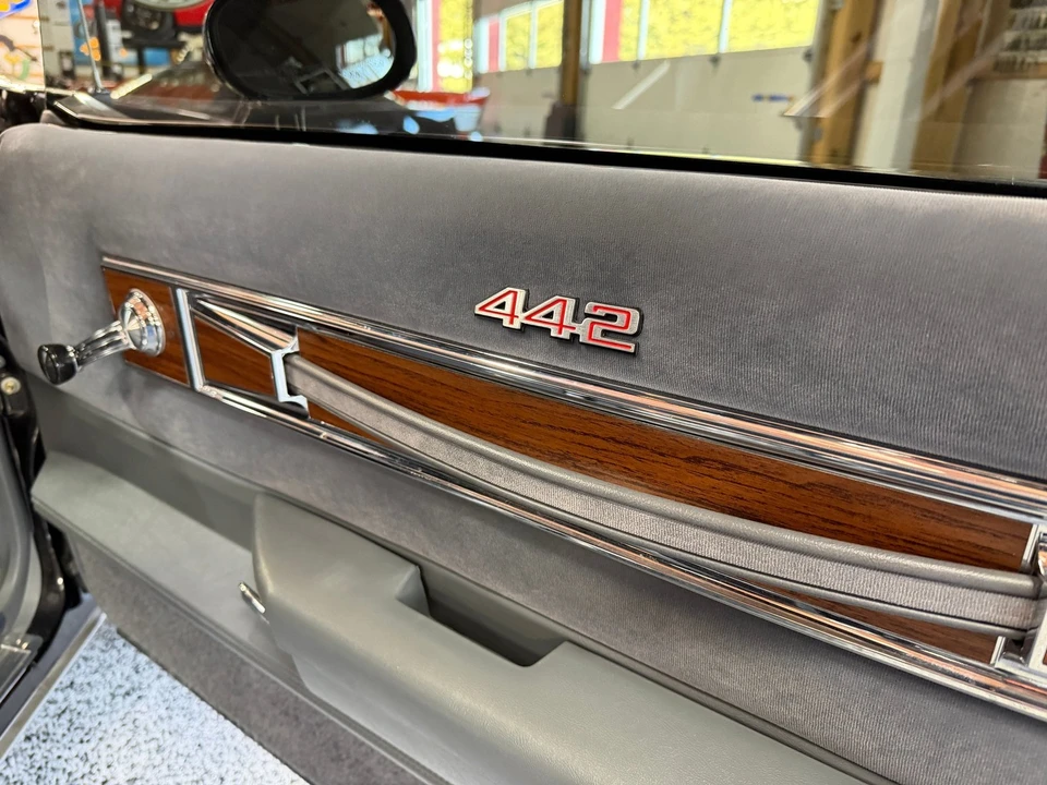 1986 Oldsmobile 442 4th Gen - Image 10 of 21