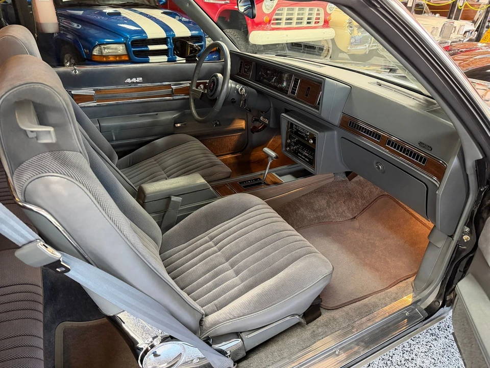 1986 Oldsmobile 442 4th Gen - Image 5 of 21