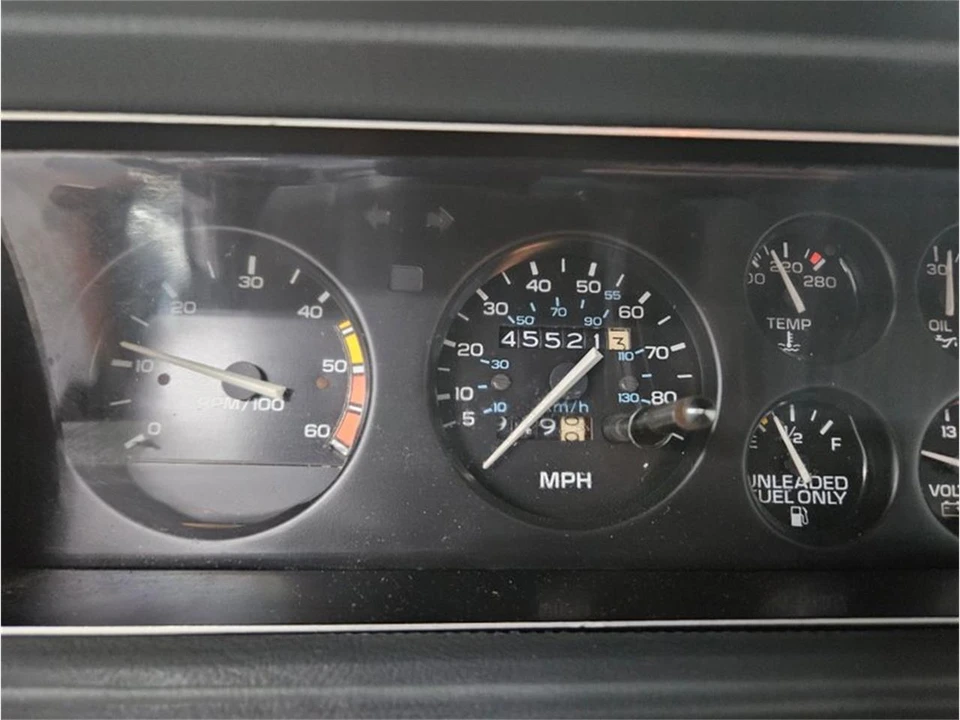 1986 Oldsmobile Cutlass 5th Gen - Image 13 of 31