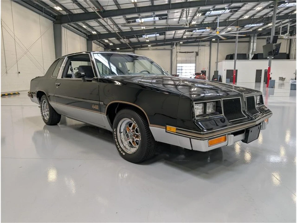 1986 Oldsmobile Cutlass 5th Gen - Image 8 of 31