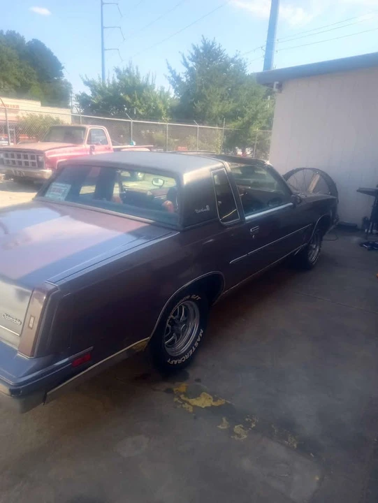 1986 Oldsmobile Cutlass 5th Gen - Image 3 of 9