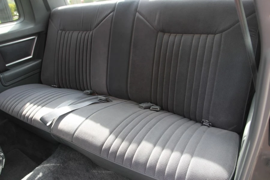 1986 Oldsmobile Cutlass 5th Gen - Image 7 of 12