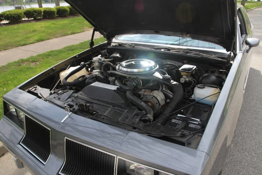 1986 Oldsmobile Cutlass 5th Gen - Image 8 of 12
