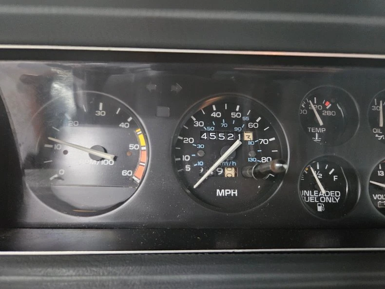 1986 Oldsmobile Cutlass 5th Gen - Image 25 of 31