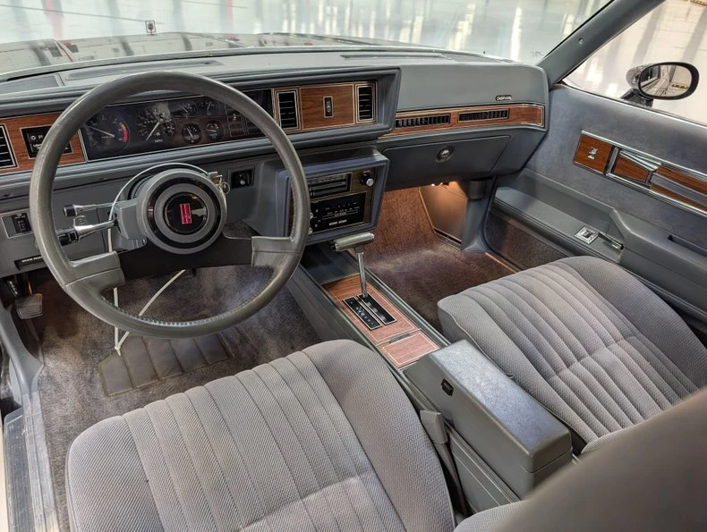 1986 Oldsmobile Cutlass 5th Gen - Image 20 of 31