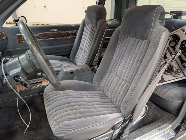 1986 Oldsmobile Cutlass 5th Gen - Image 19 of 31