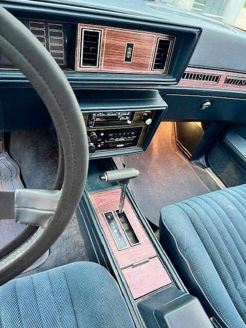 1986 Oldsmobile Cutlass 5th Gen - Image 9 of 21