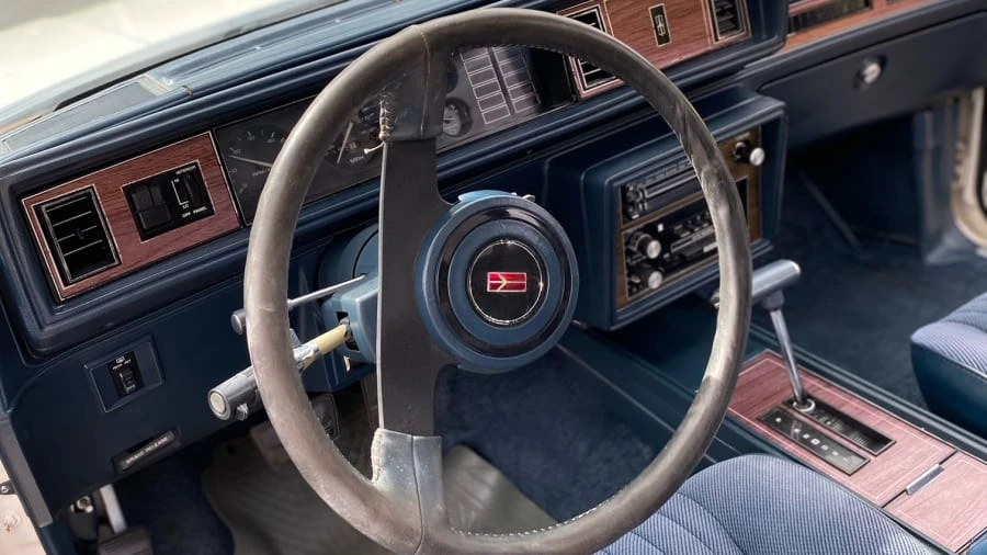 1986 Oldsmobile Cutlass 5th Gen - Image 4 of 18