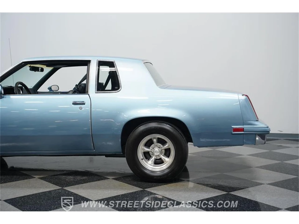 1986 Oldsmobile Cutlass 5th Gen - Image 21 of 31