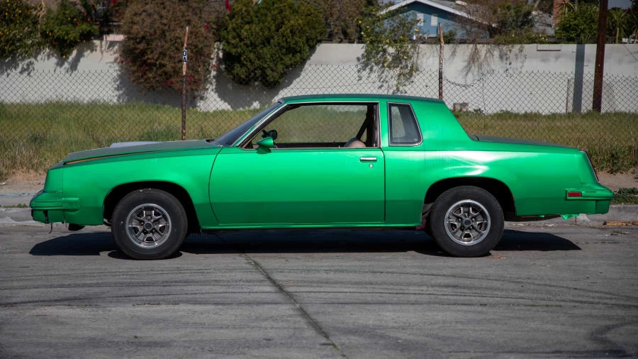 1986 Oldsmobile Cutlass 5th Gen - Image 2 of 12