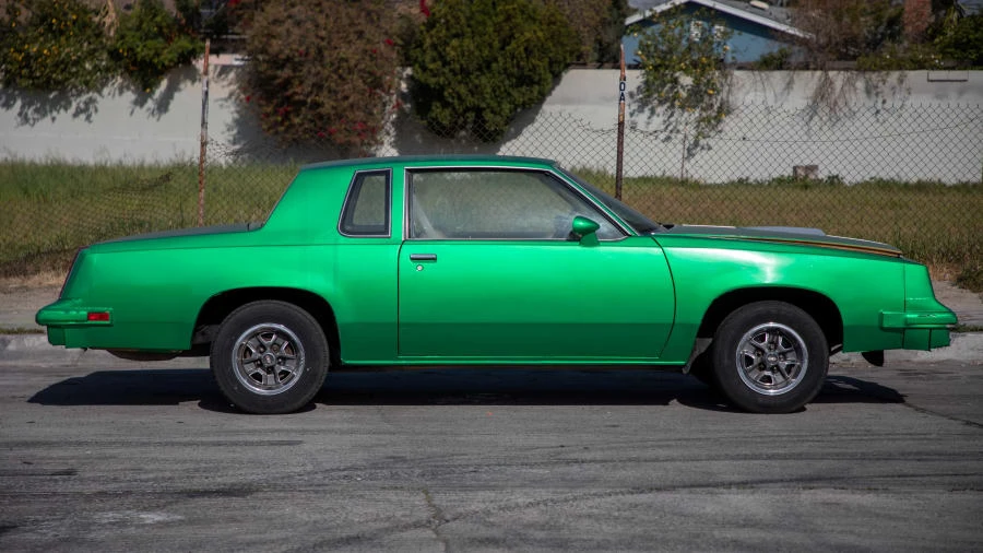 1986 Oldsmobile Cutlass 5th Gen - Image 8 of 12
